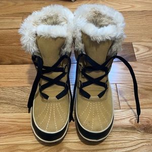 Sorel Tivoli Suede Tan & Black Snow Boots - Size 7